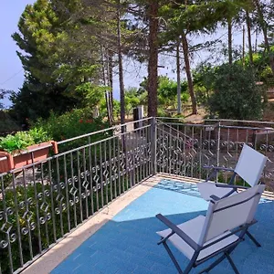 Bouganvilla Cefalu